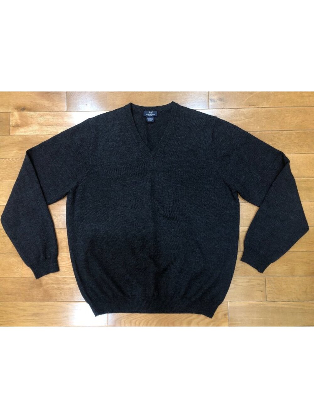 Brooks Brothers 346 Charcoal Merino Wool Blend Stretch V-Neck Sweater Size L